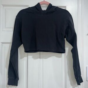 Lululemon Black Cropped Sweatshirt